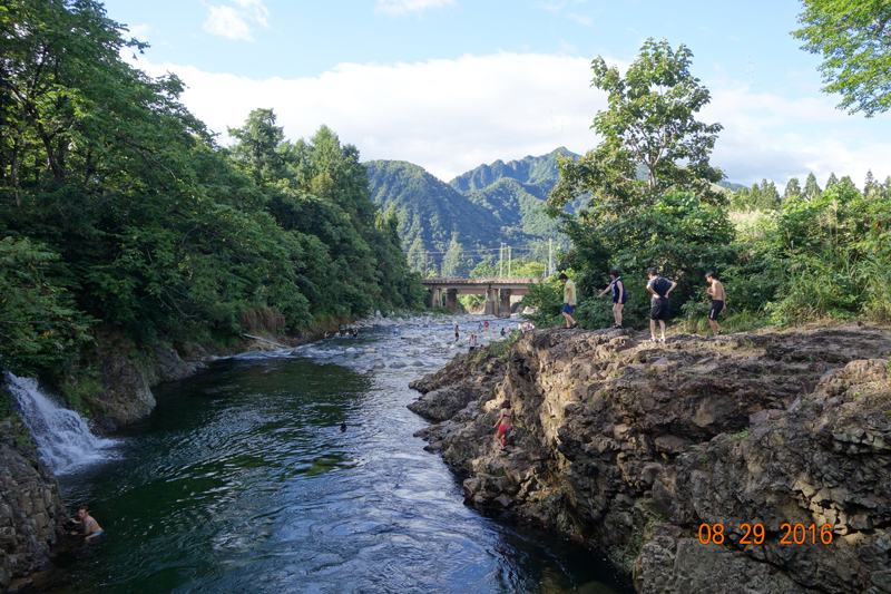 新潟県　渓谷 越後湯沢