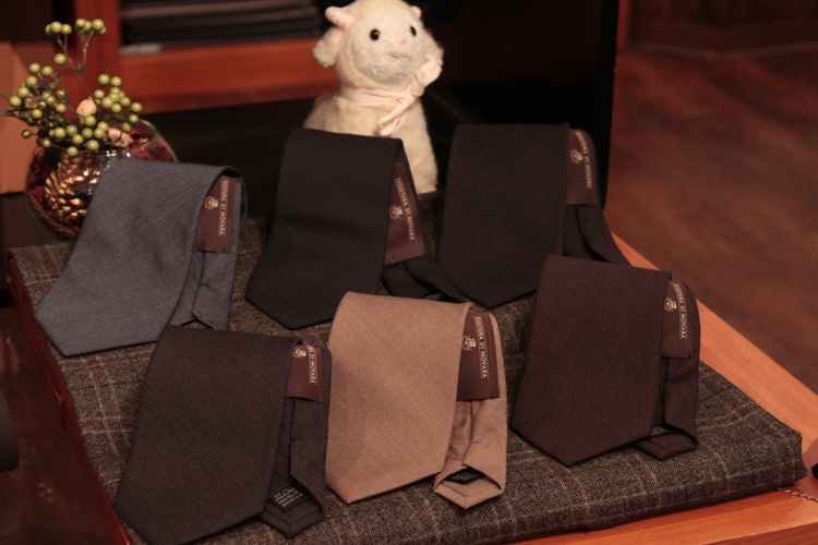 ネクタイ,シルク,ゼニア,Ermenegildo Zegna,エルメネジルドゼニア,ノバラ,NOVARA,コルサルート,ZERBINO,ゼルビーノ,虎ノ門,オーダースーツ,オススメ,オーダーシャツ