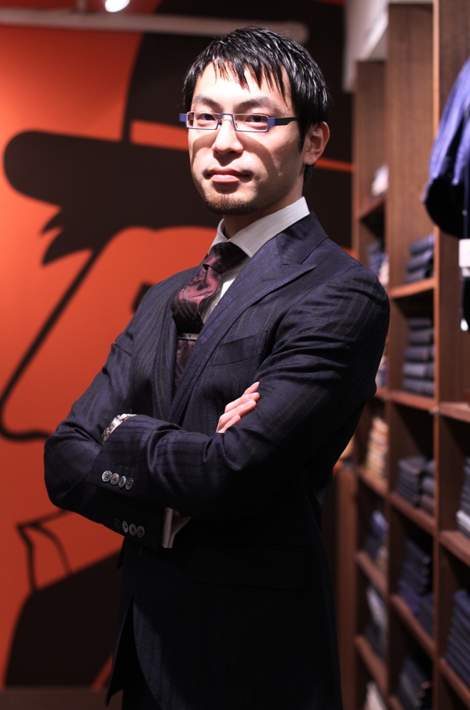 TESSILSTRONA（テッシルストローナ）変形ストライプ