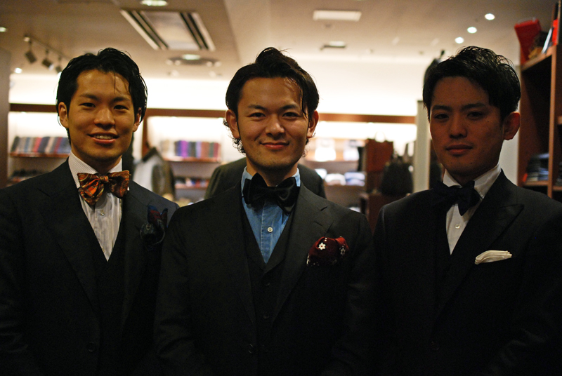Bow tie Day！