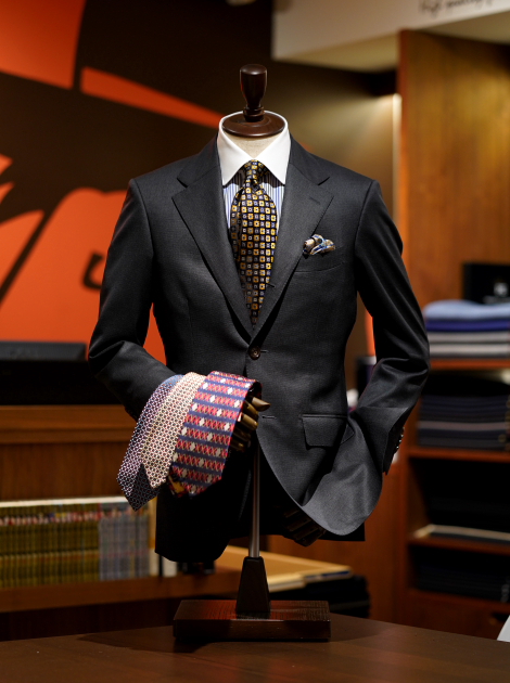REDA シルキーエフェクト　グレーピンヘッド　オーダースーツZERBINO銀座店