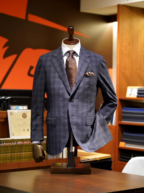 DORMEUIL　ブルー・グレーチェック　オーダースーツZERBINO銀座店