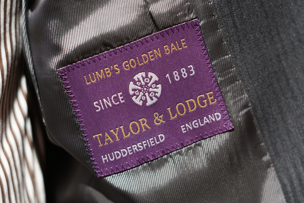 Taylor＆Lodge　テーラー&ロッジ　ラムズゴールデンベール　Lumb’s Golden Bale　モヘヤ混　シャドーストライプ