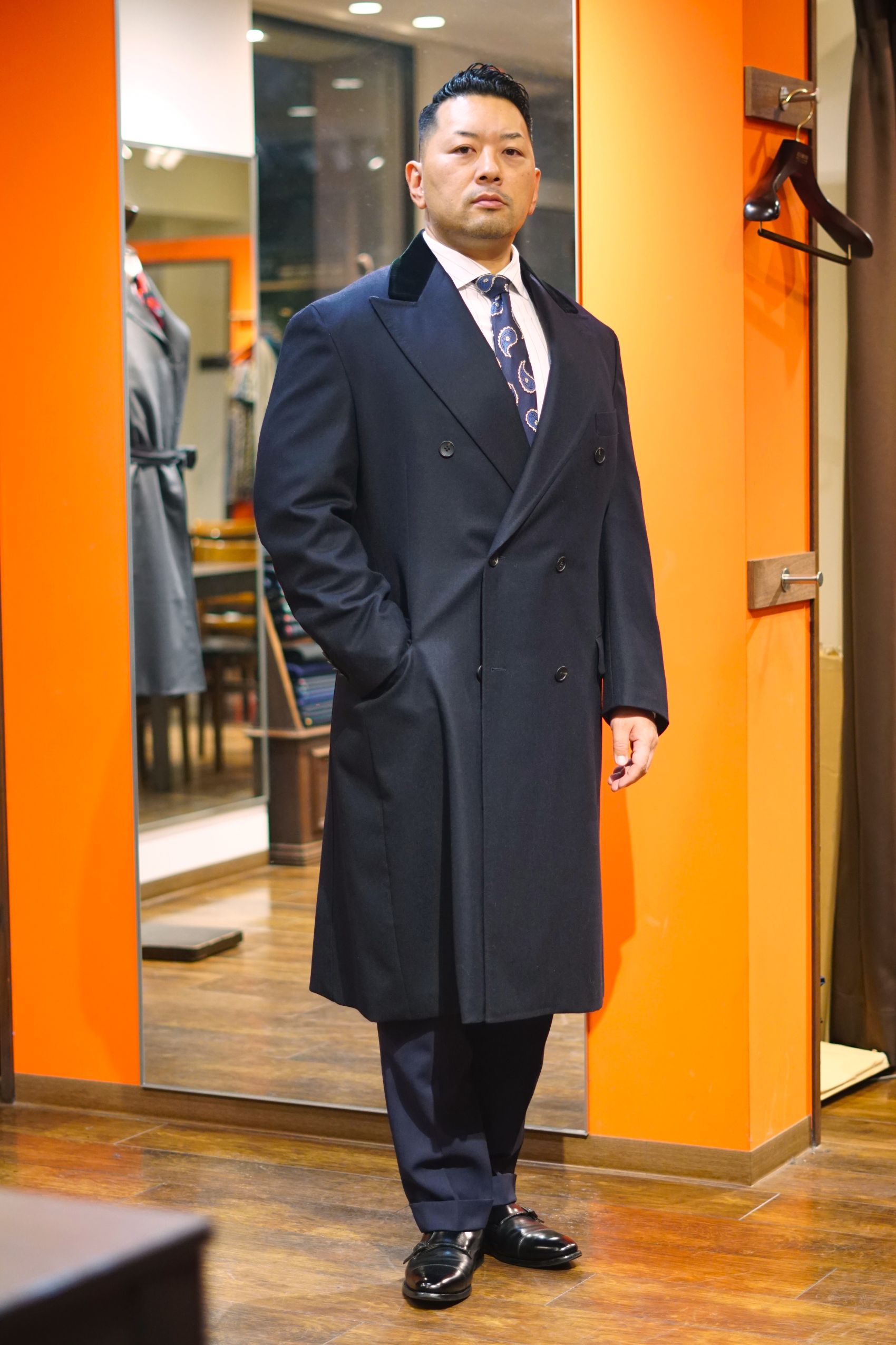 12/30㈫~1/3㈯ 年末年始休業】王道の風格を纏う、上衿別珍が光るダブル