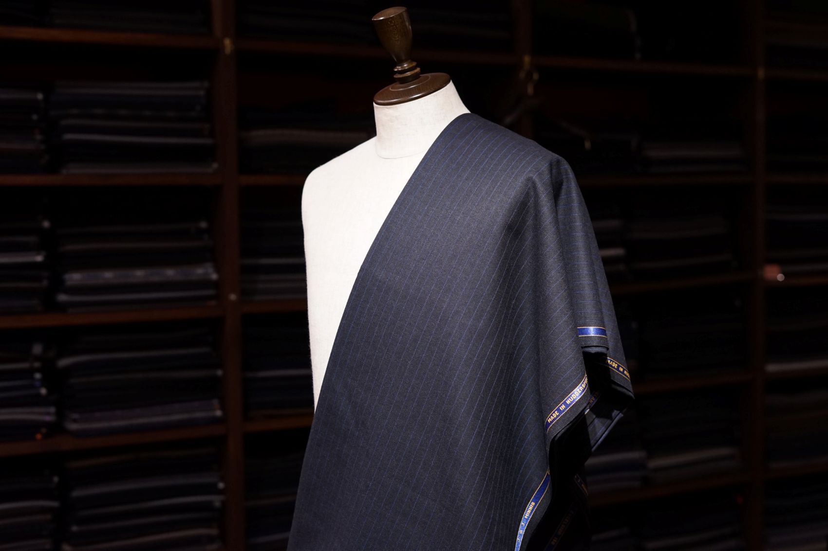 またまたレアな生地がございました。