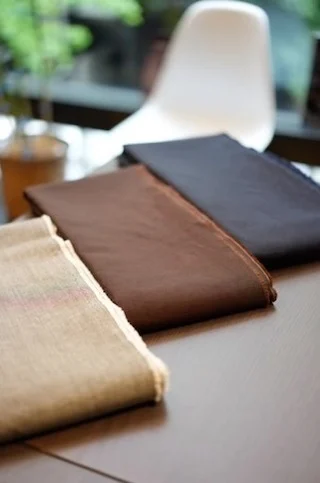 zerbino…

Original wool＆linen

Wool43% Linen57%

Navy  No.55-825
Braun  No.55-826
Lightgrey  No.55-827

【Order Sutis Price】

Custom Line ¥63,000-(¥69,300-)

Luxury Line ¥124,000(¥136,400-)

※現在アイテム単品も承っております。
お気軽にお問い合わせくださいませ。

 #medetoasure #sutis #ordersutis #zerbino #スーツ #スーツスタイル #オーダースーツ #オーダーシャツ #オーダーコート #オーダーシューズ #ゼルビーノ #背広 #ウールリネン