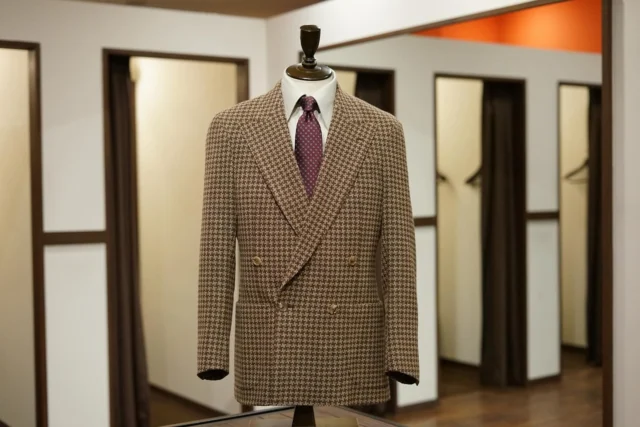ZERBINO…

【Order Jacket】
ANGELICO
-アンジェリコ-

Fabric Number 20951
W100%
※生地は既に品切れとなっております。

Custom Line ¥51,700-(in tax)
Luxury Line¥100,100-(in tax)

#madetomeasure#zerbino#suits#ordersuit#ordershirt#スーツ#スーツスタイル#オーダースーツ#オーダーシャツ#イージーオーダー#オーダーシューズ#オーダーコート#ゼルビーノ#背広#angelico#アンジェリコ