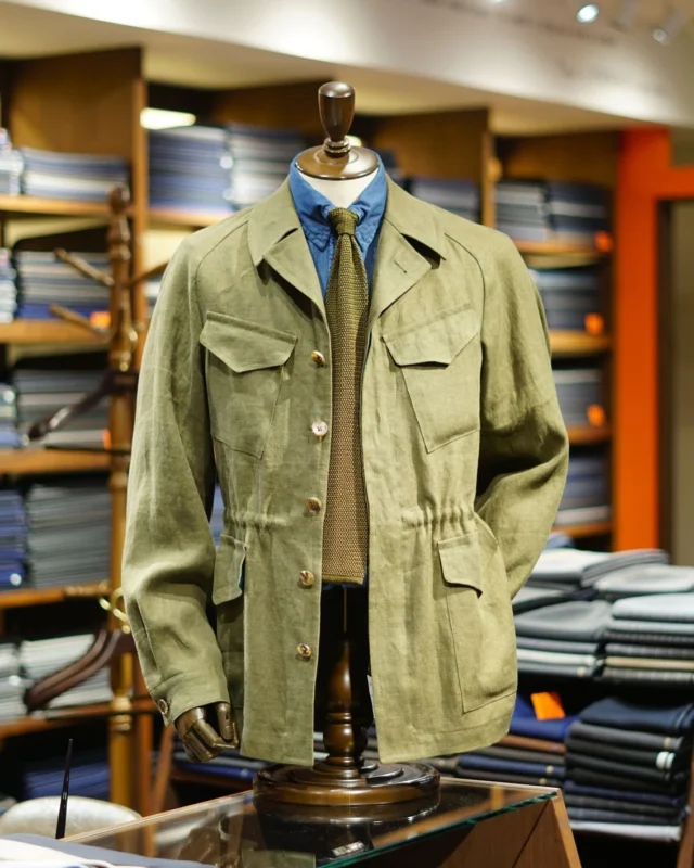 ZERBINO…

【Order Jacket】
Fabric Number 45-774Z
L100%
※生地は品切れとなっております。

Luxury Line ¥110,000-(in tax)

#madetomeasure#zerbino#suits#ordersuit#ordershirt#スーツ#スーツスタイル#オーダースーツ#オーダーシャツ#イージーオーダー#オーダーシューズ#オーダーコート#ゼルビーノ#フィールドコート#フィールドコートジャケット
