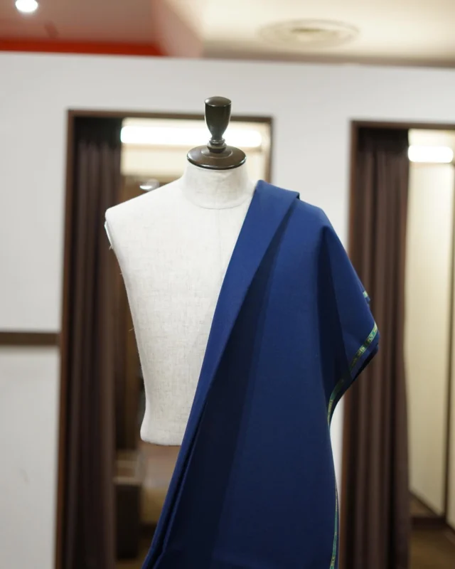 ZERBINO...

WAIN SHIELL -ウェイン・シール-

【OrderSuits】
Custom Line ¥91,300-(税込)
Luxury Line ¥147,400-(税込)

No.3741-0020

W50%
M40%
S10%

#madetomeasure#zerbino#suits#ordersuit#ordershirt#スーツ#スーツスタイル#オーダースーツ#オーダーシャツ#イージーオーダー#オーダーシューズ#オーダーコート#ゼルビーノ#背広 #モヘア