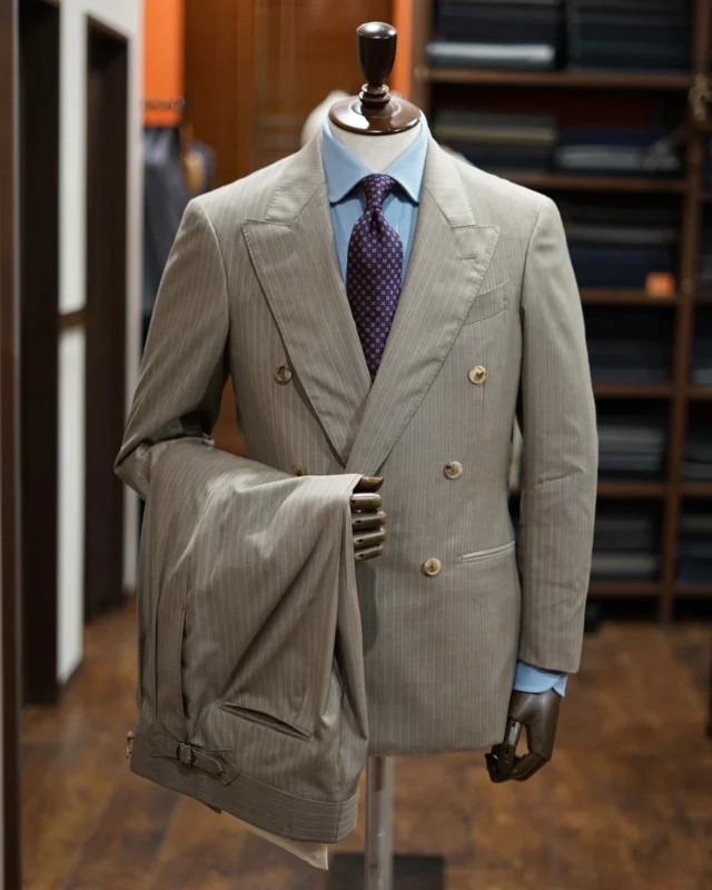 ZERBINO…

【Clearance Sale】

Coustom Line Suits
-カスタムライン-

¥66,000(in tax)
↓(30%off)
¥46,200(in tax)

#madetomeasure#zerbino#suits#ordersuit#ordershirt#スーツ#スーツスタイル#オーダースーツ#オーダーシャツ#イージーオーダー#オーダーシューズ#オーダーコート#ゼルビーノ