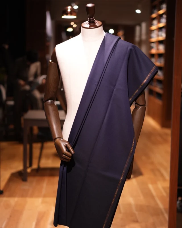zerbino…

Col Salto-コルサルート-

No.TS7259

Wool100%

【Order Sutis Price】

Custom Line ¥63,000-(¥69,300-)

Luxury Line ¥124,000-(¥136,400-)

 #medetoasure #sutis #ordersutis #zerbino #スーツ #スーツスタイル #オーダースーツ #オーダーシャツ #オーダーコート #オーダーシューズ #ゼルビーノ #背広