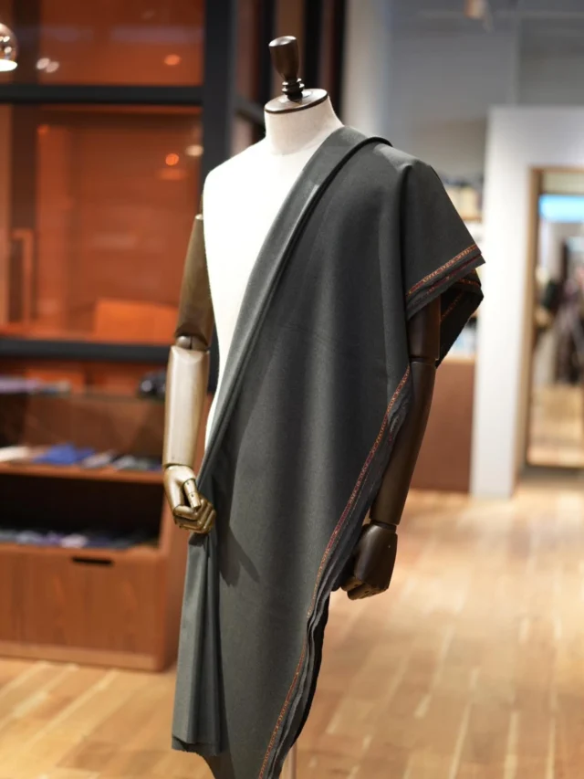 zerbino…

TALLIA DI DELFINO -タリア・ディ・デルフィノ-

Wool100%

【 Order Sutis Price 】

Custom Line ¥73,000-(¥80,300-)

Luxury Line ¥134,000-(¥147,400-)

 #medetoasure #sutis #ordersutis #zerbino #スーツ #スーツスタイル #オーダースーツ #オーダーシャツ #オーダーコート #オーダーシューズ #ゼルビーノ #TALLIADIDELFINO #タリアディデルフィノ