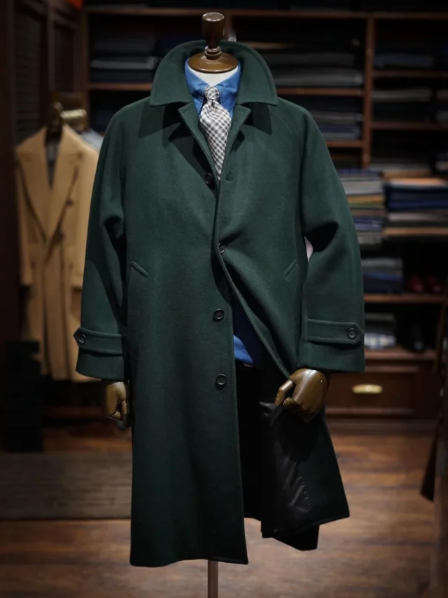 ZERBINO...

Single Raglan Coat

Aラインシルエット、丸く柔らかい肩線
往年の名画のように...

Order Coat：¥93,500 in tax 〜

#madetomeasure#zerbino#suits#ordersuit#ordershirt#スーツ#スーツスタイル#オーダースーツ#オーダーシャツ#イージーオーダー#オーダーシューズ#オーダーコート#ゼルビーノ#背広#ラグラン#raglan