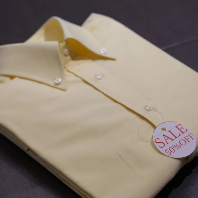 ZERBINO...⁡
⁡⁡
⁡⁡
C⁡learance Sale⁡
⁡⁡
⁡⁡
⁡ベージュオックス生地⁡
⁡⁡
⁡⁡¥16,000-（¥17,600-）
⁡⁡
⁡↓⁡ 50%OFF
⁡⁡
⁡¥8,000-（¥8,800-）⁡
⁡⁡⁡
⁡[Size]⁡
⁡首周り:39cm⁡
⁡肩幅:46cm⁡
⁡胸周り:112cm⁡
ウエスト周り:100cm⁡
⁡⁡
⁡
⁡ #zerbino  #clearancesale  #オックスシャツ  #Ordershirt