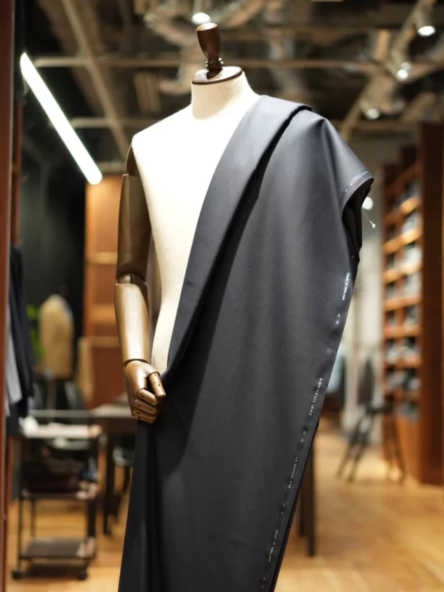 Zerbino...⁡
⁡⁡
⁡⁡
⁡DORMEUIL Amadeus La Resette⁡
⁡⁡ドーメル アマデウス ラ・ルセット⁡
⁡⁡
⁡Wool 100%⁡
⁡⁡
⁡【Order Suit Price】⁡
⁡⁡
⁡Custom line ¥148,500-(tax in)⁡
⁡⁡
⁡Luxury line ¥213,400-(tax in)⁡⁡
⁡
⁡⁡
⁡ #zerbino #dormeuil #amadeus