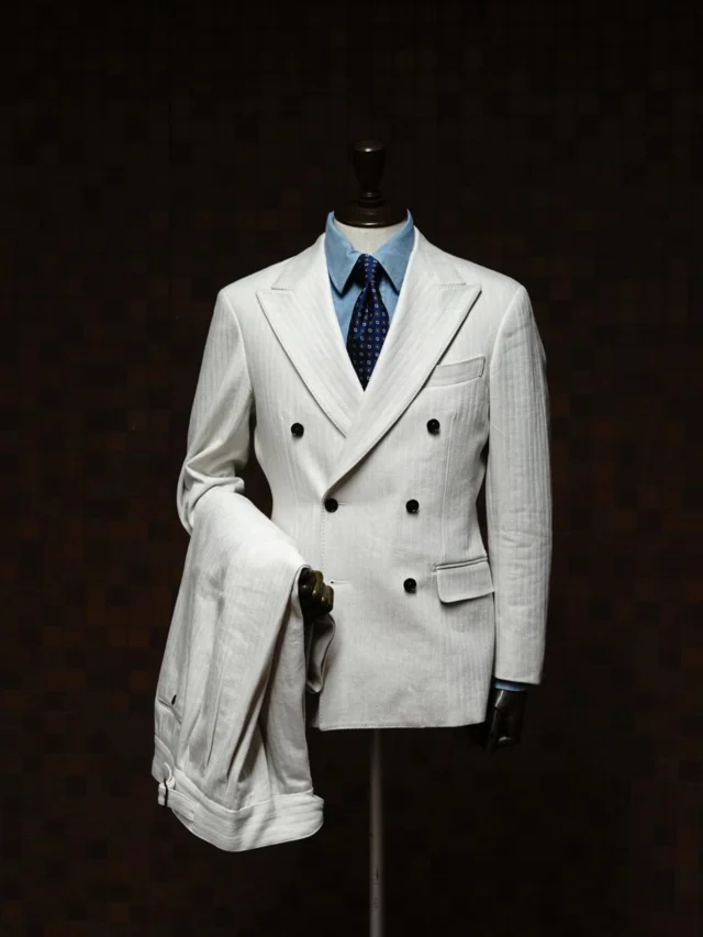 ZERBINO...

White Denim

CL ¥71,500(tax incl.)
LL ¥136,400(tax incl.)

​#ゼルビーノ#オーダースーツ#デニム#デニムスーツ